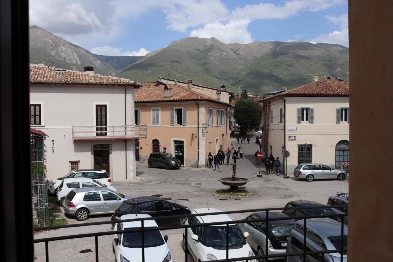 Affittacamere Garibaldi Norcia Exterior foto